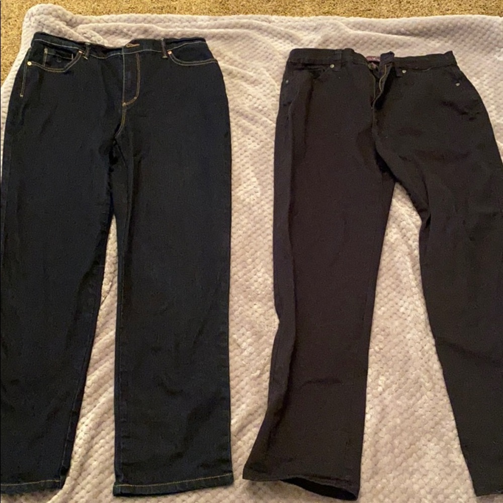 Two pairs of jeans. Size 12. Gloria Vanderbilt.